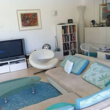 Blue Dream Guest house *